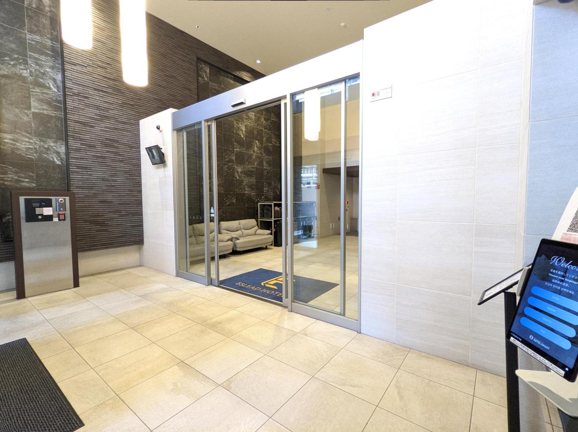 Eslead Hotel Osaka Nipponbashi Eksteriør bilde